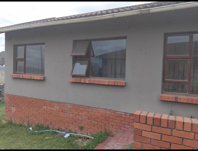 3 BEDROOM HOUSE FOR SALE IN MTHATHA CENTRAL
